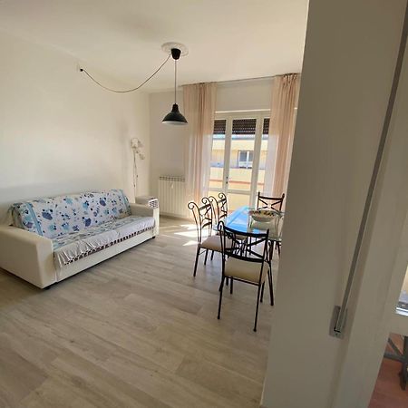 Casa Susy Apartment Viareggio Exterior photo